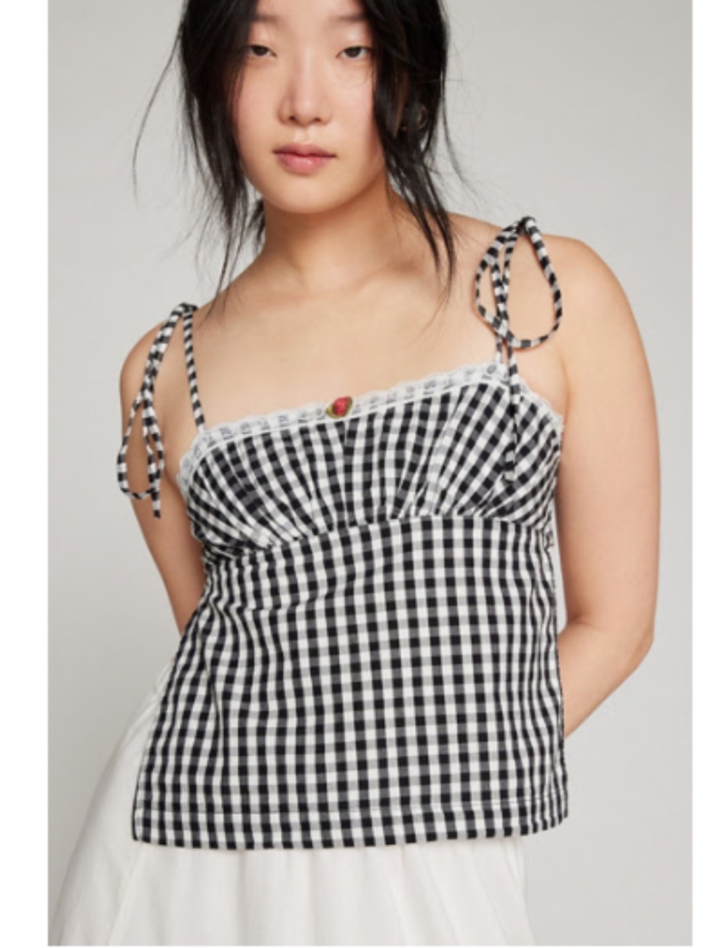 Kimchi Blue Jaime
Open-Back Cami